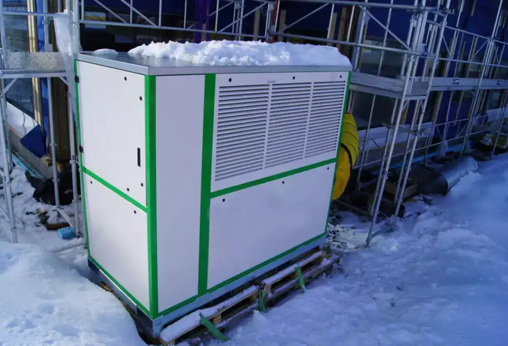 Heat pump portable air conditioning unit will produce heat all the way down to minus 10C Flexiheat UK